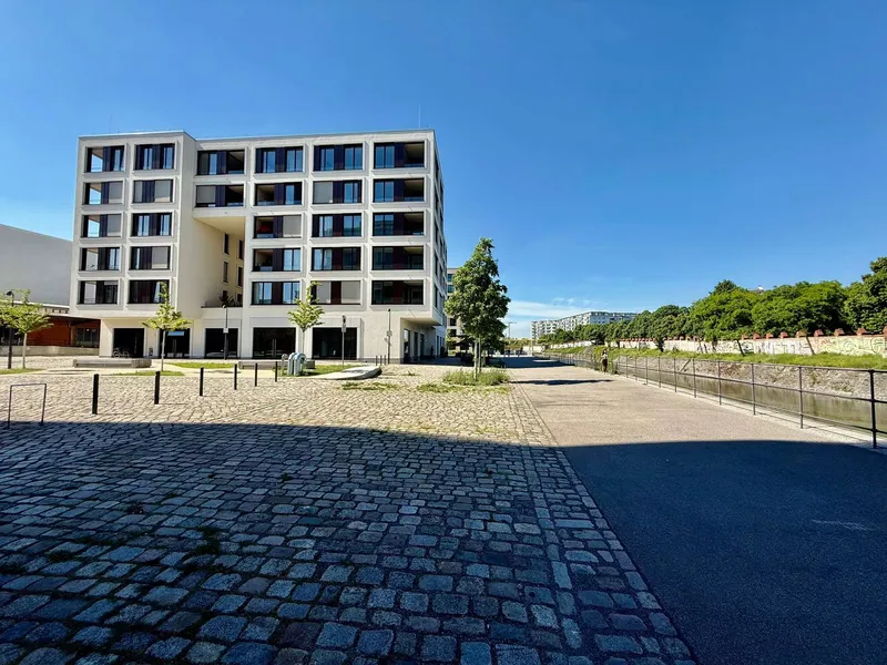 Mitten in der Europacity – exklusive 3-Zimmer-Wohnung am Hamburger Bahnhof — photo 1